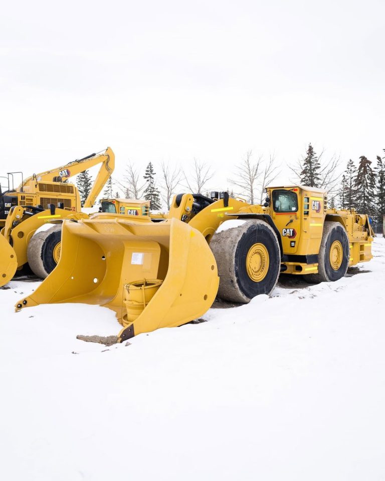 operate a scoop 768x960
